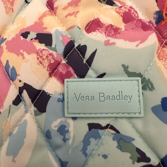 Vera Bradley Ultralight Essential Large Backpack NWT main image 6